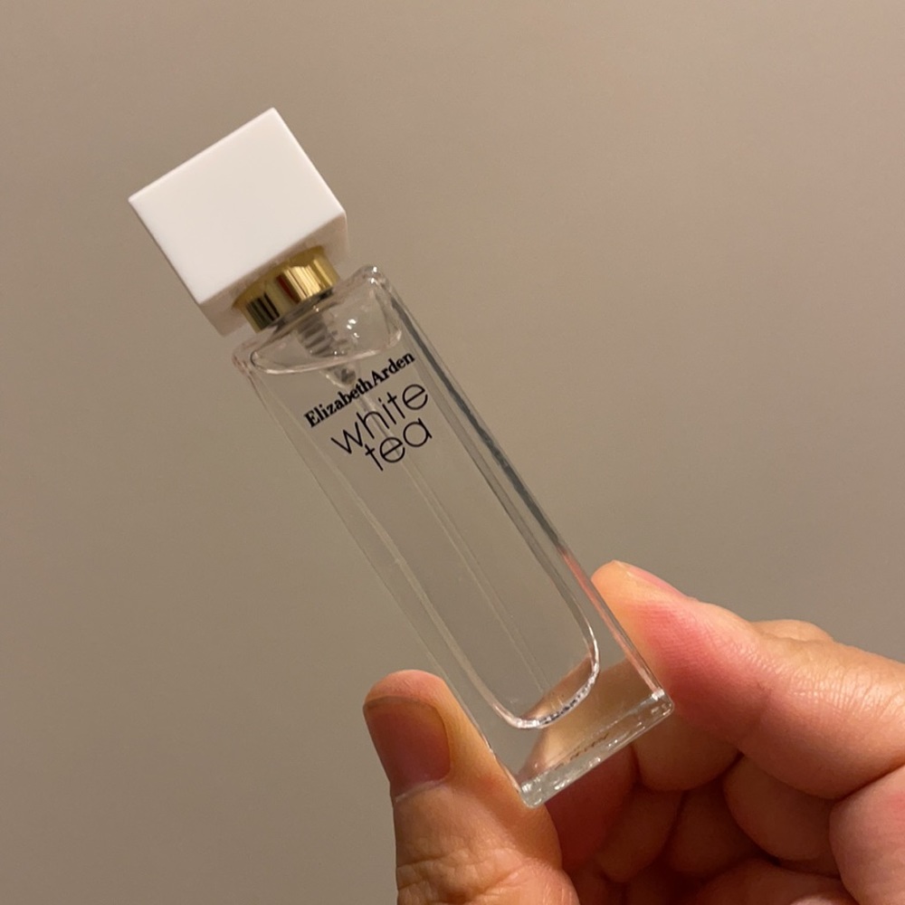 ElizabethArden WhiteTea Edu de Toilette Spray 10ml